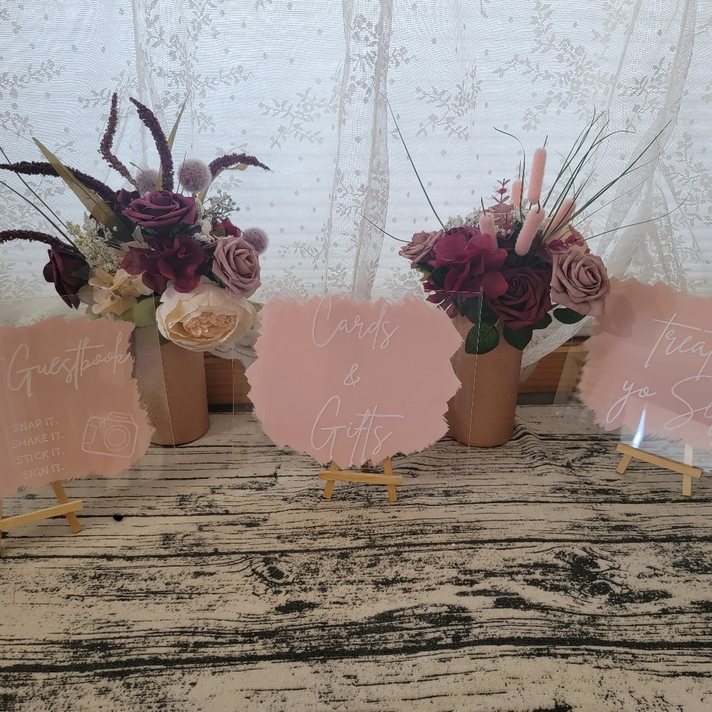 Party signs